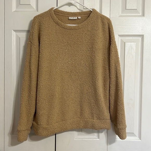 Wonderly Studio Teddy Bear Tan Sweater Size Large - Picture 2 of 6